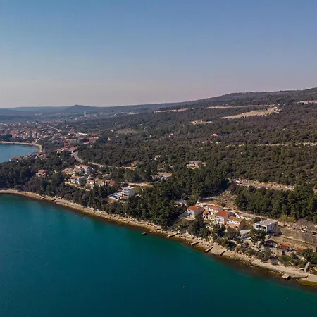 בית נופש Karla פוסדריה