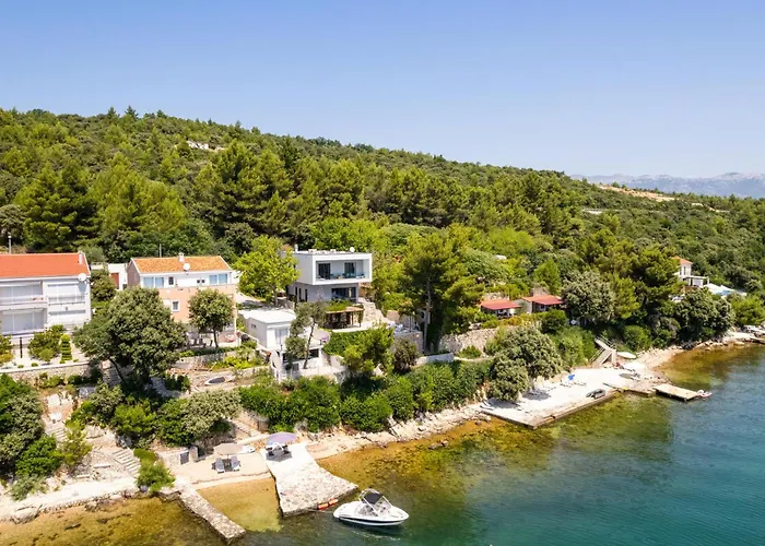 בית נופש Karla פוסדריה