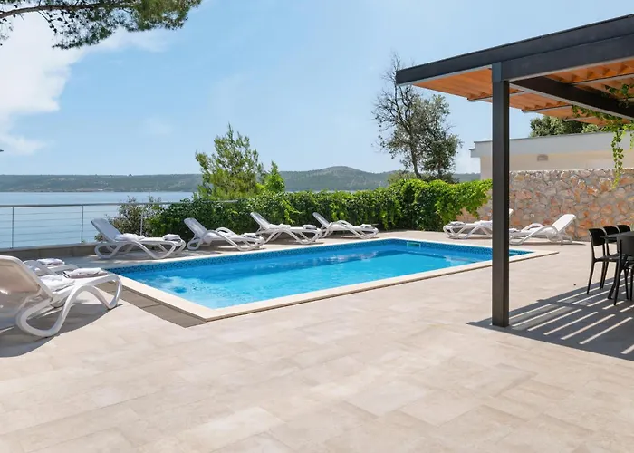 בית נופש Karla פוסדריה