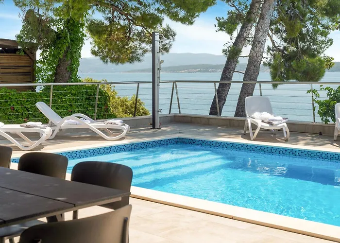 בית נופש Karla *